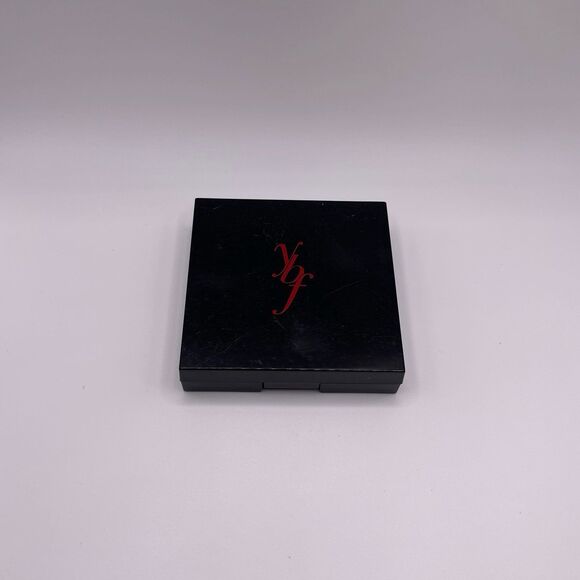 YBF Your Best Friend Neutralizing Face Pressed Powder - Picture 2 of 6